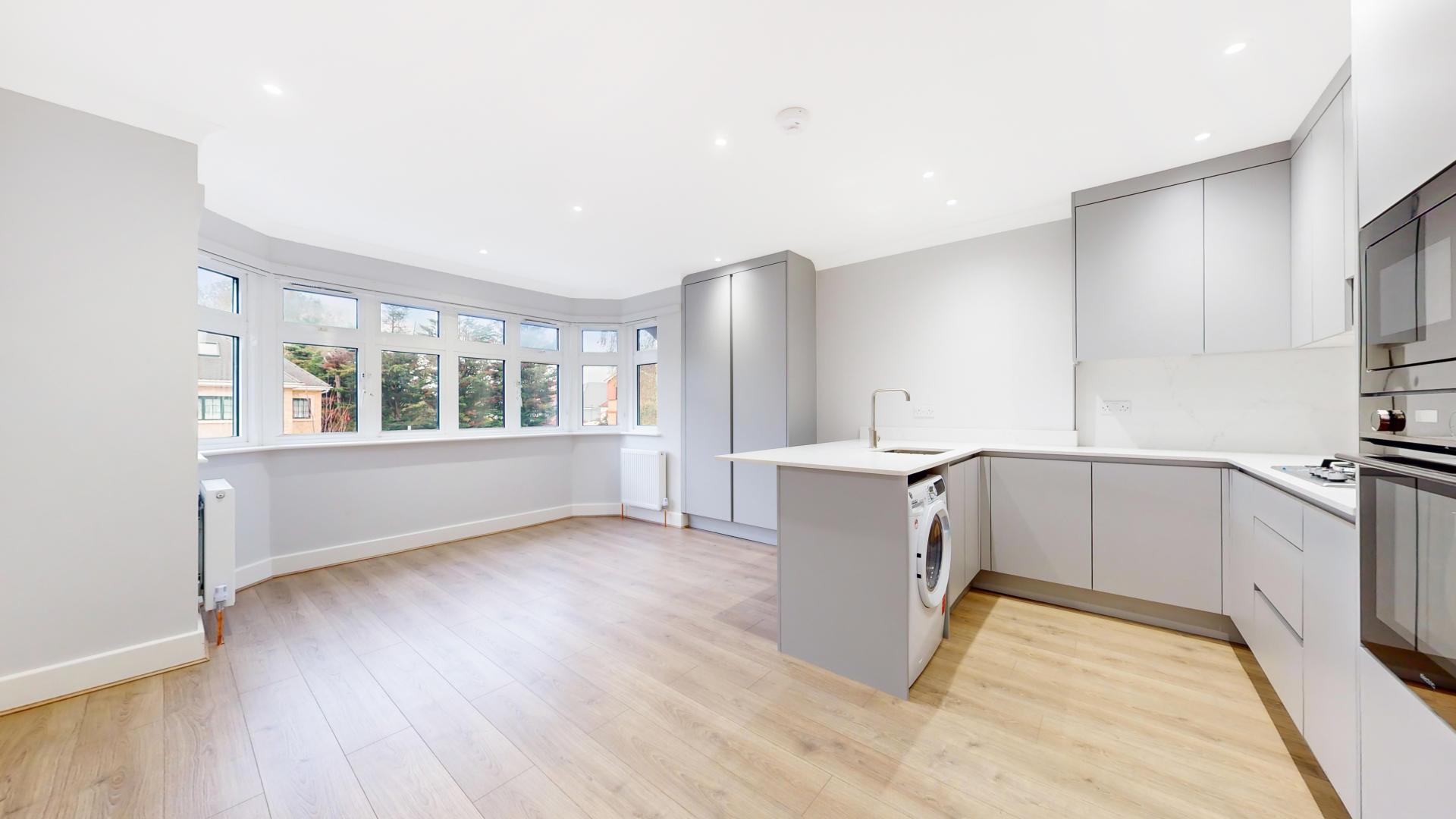 Modern Apartment Deerhurst Road, Kilburn